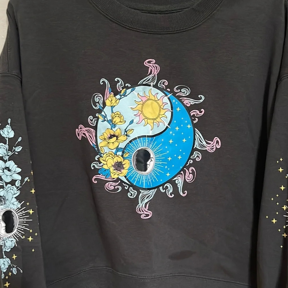 Rebellious One sweatshirt size M b-1 - Picture 2 of 14